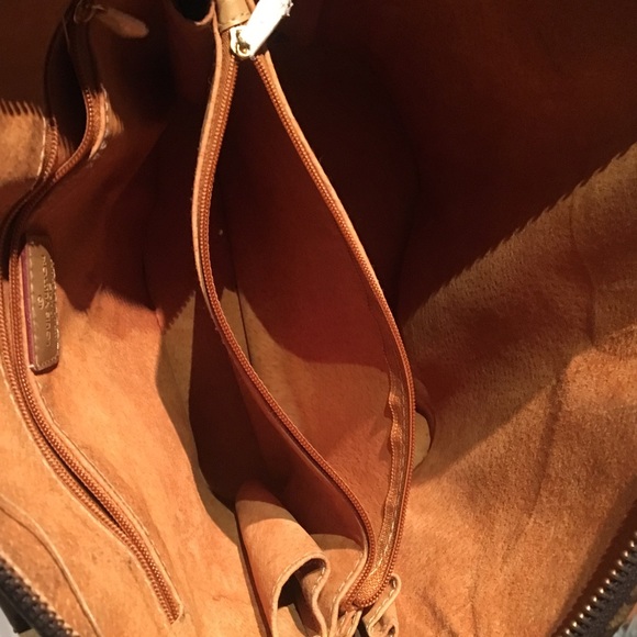 Louis Vuitton purse - Picture 3 of 4